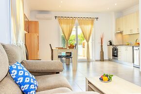 Modern Villa With Pool in Cala D'or