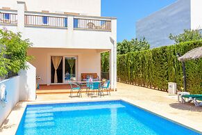 Modern Villa With Pool in Cala D'or