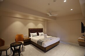 Hotel Status Inn
