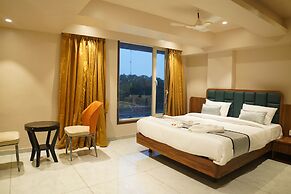 Hotel Status Inn