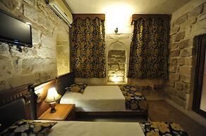 Mardin A Otel