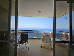 Apartment With Heated Pool