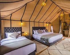 Sahara dunes Luxury Camp