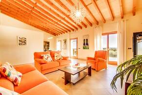 Charming Country House Es Puchet in Buger