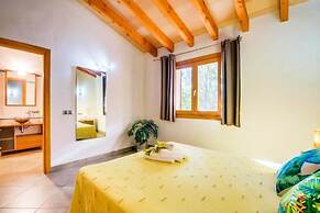 Charming Country House Es Puchet in Buger
