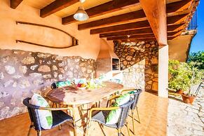 Charming Country House Es Puchet in Buger