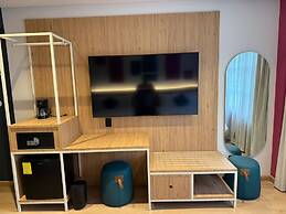 HOTEL MORE BY KAVIA