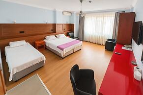 Ferah Hotel