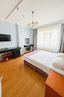 Ferah Hotel