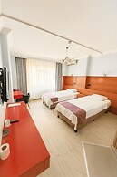 Ferah Hotel