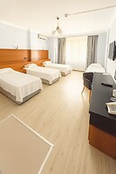 Ferah Hotel