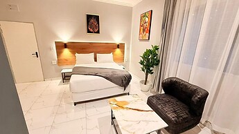 Nexus Luxury Lodge