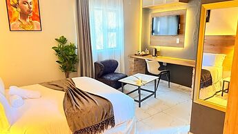 Nexus Luxury Lodge