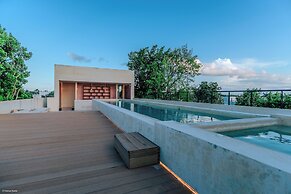 Casa Oneiro Hotel Boutique & Suites