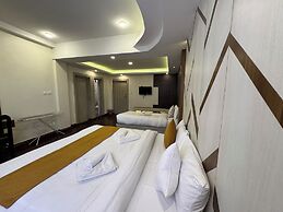 Evara Hotel & Apartment