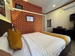 Evara Hotel & Apartment