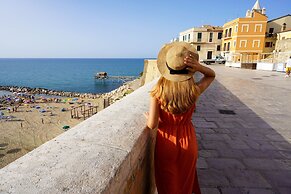 Centro & Mare - Rooms & Suites