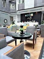 Time Grand Plaza