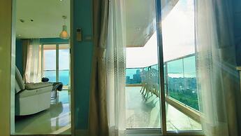 Luxury 2-bedroom Sea View Escape