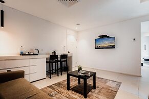 Arroyo Boutique&Business Hotel
