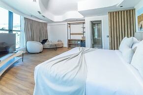 Aurea Hotel