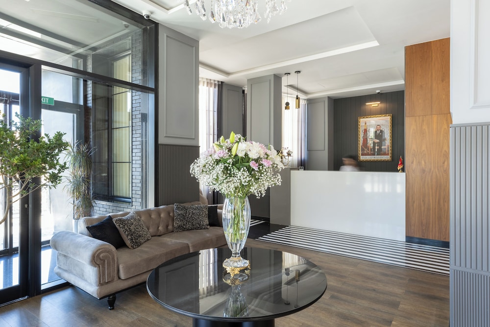 Aurea Hotel