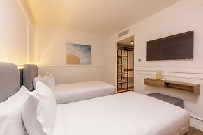 Aurea Hotel