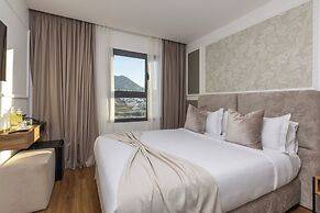 Aurea Hotel