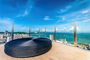 Sea View Large Balcony Condo With Infinity Pool