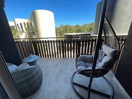 Unique Rooftop Sea View Walking to Beach The Best