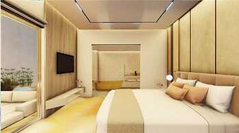 Monsoon Courtyard Luxury Hotel
