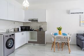 Infinity 1-Bedroom Apartment in Larnaca