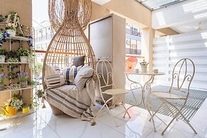 Infinity 1-Bedroom Apartment in Larnaca
