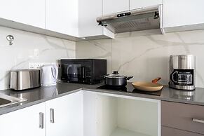 Infinity 1-Bedroom Apartment in Larnaca