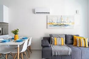 Infinity 1-Bedroom Apartment in Larnaca
