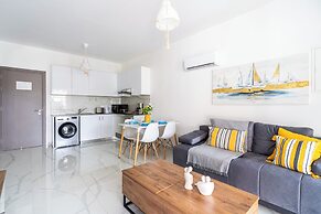 Infinity 1-Bedroom Apartment in Larnaca