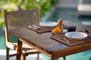 Lokale Resort Hotel & Villas