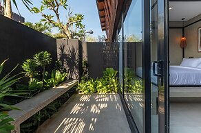 Lokale Resort Hotel & Villas