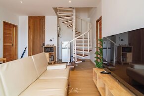 TheX10 PrivatePoolVilla & ResortKhaoYai