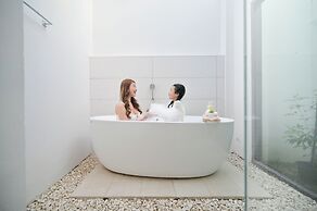 TheX10 PrivatePoolVilla & ResortKhaoYai