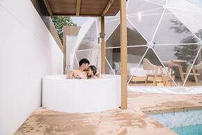 TheX10 PrivatePoolVilla & ResortKhaoYai