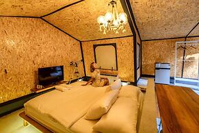TheX10 PrivatePoolVilla & ResortKhaoYai