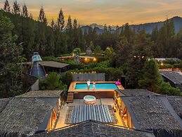 TheX10 PrivatePoolVilla & ResortKhaoYai