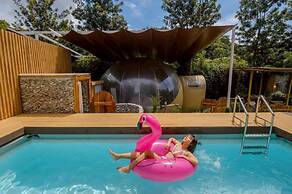 TheX10 PrivatePoolVilla & ResortKhaoYai