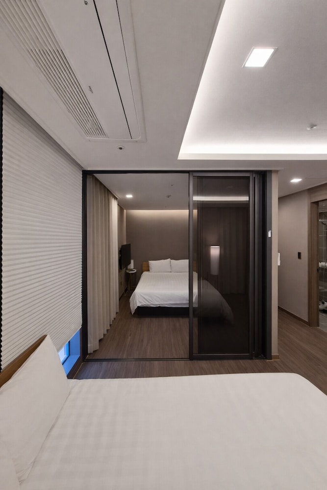 Haeundae Elbonz