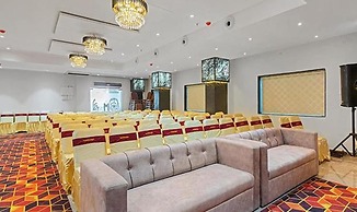 Fabhotel Sky Land
