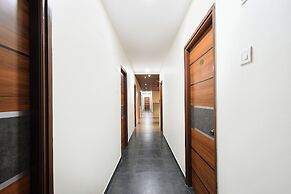 Fabhotel Yendluri'S Abode