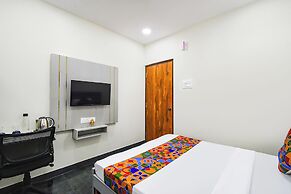 Fabhotel Yendluri'S Abode