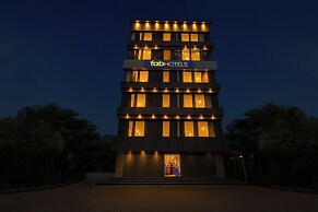 Fabhotel Yendluri'S Abode