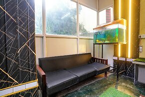 Fabhotel Galaxy Grand